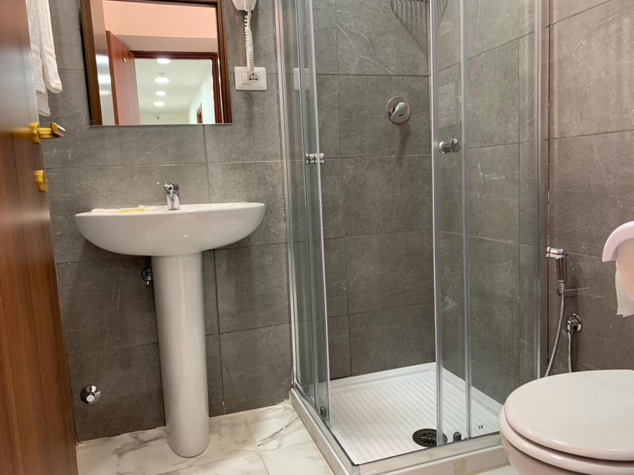Serena House Рим Екстер'єр фото